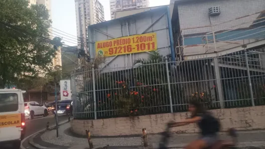 Prédio Comercial para alugar, 600m² no Centro, Nova Iguaçu