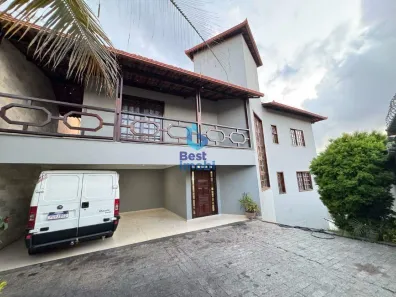 Casa com 5 Quartos à venda, 720m² no Jardim Industrial, Contagem