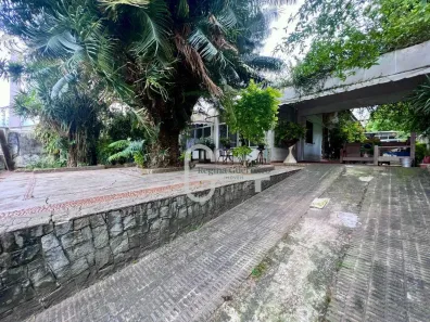 Casa com 3 Quartos à venda, 240m² no Bal Stella Maris, Peruíbe