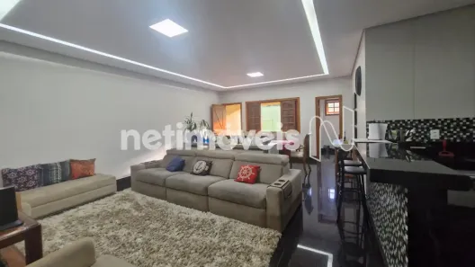 Casa com 3 Quartos à venda, 260m² no Caiçara-Adelaide, Belo Horizonte