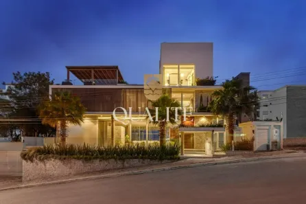 Casa com 6 Quartos à venda, 1300m² no João Paulo, Florianópolis