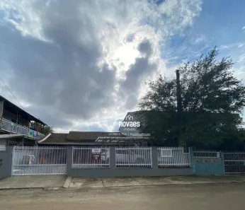 Casa com 3 Quartos à venda, 84m² no Petrópolis, Joinville