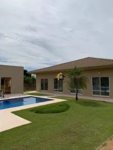 Fazenda/Sítio com 4 Quartos à venda, 370m² no Fronteira, Fronteira