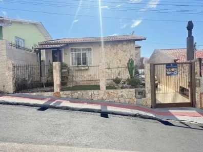 Casa com 3 Quartos à venda, 118m² no Bela Vista, São José