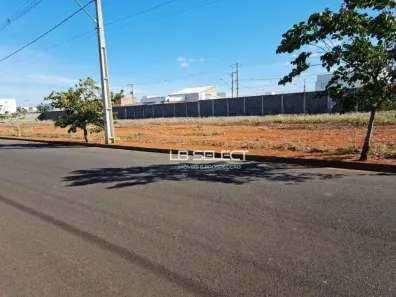 Lote/Terreno à venda, 330m² no Novo Mundo, Uberlândia
