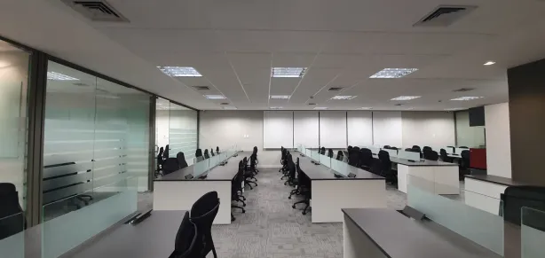 Sala Comercial para alugar, 251m² no Vila Olímpia, São Paulo