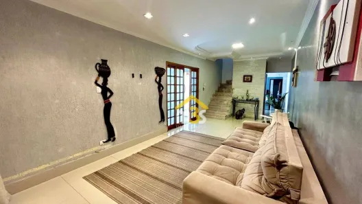 Casa de Condomínio com 5 Quartos à venda, 260m² no Cidade São Francisco, São Paulo