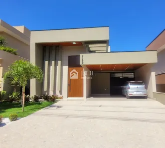 Casa de Condomínio com 4 Quartos à venda, 225m² no Swiss Park, Campinas