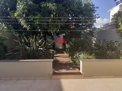 Casa com 3 Quartos à venda, 167m² no Vila Cardia, Bauru