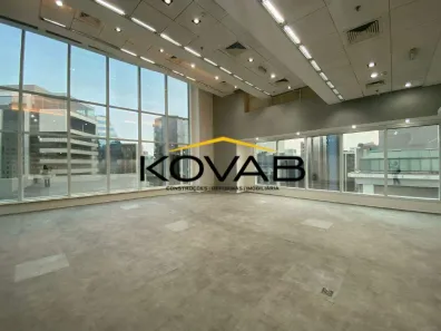 Sala Comercial para alugar, 604m² no Vila Olímpia, São Paulo