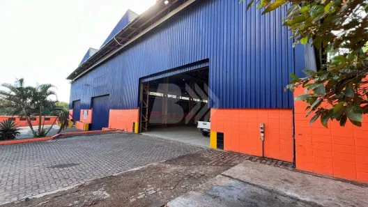 Galpão/Depósito/Armazém para alugar, 2000m² no Unileste, Piracicaba