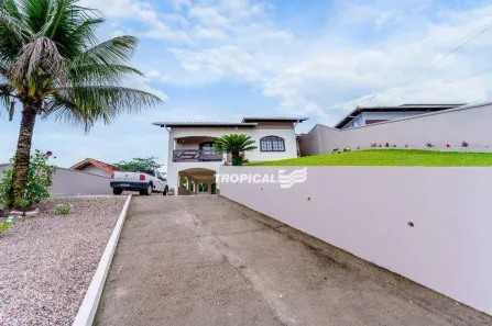 Casa com 3 Quartos à venda, 153m² no Valparaiso, Blumenau