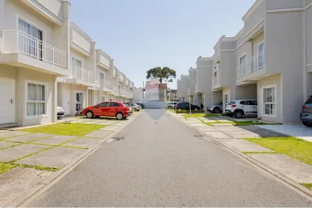 Casa de Condomínio com 3 Quartos à venda, 134m² no Uberaba, Curitiba