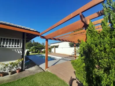 Fazenda/Sítio com 3 Quartos à venda, 200m² no Jardim Santana, Jacareí
