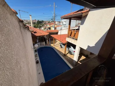 Sobrado com 3 Quartos à venda, 161m² no Jardim Nápoli, Sorocaba