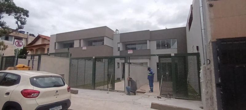 Casa com 3 quartos — Planalto, Belo Horizonte