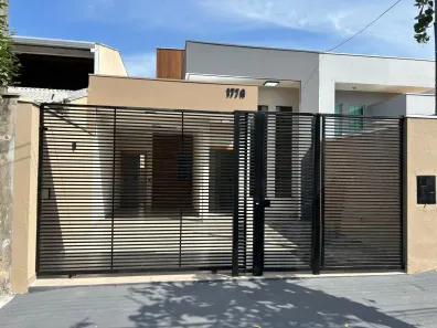 Casa com 2 Quartos para alugar, 115m² no Jardim Diamante, Maringá