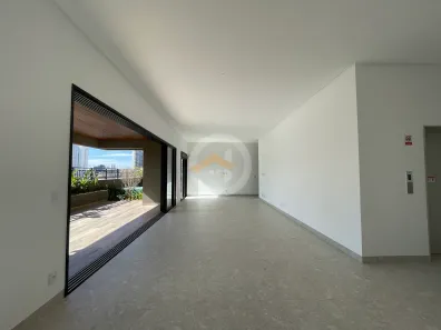 Apartamento com 3 Quartos à venda, 240m² no Setor Bueno, Goiânia