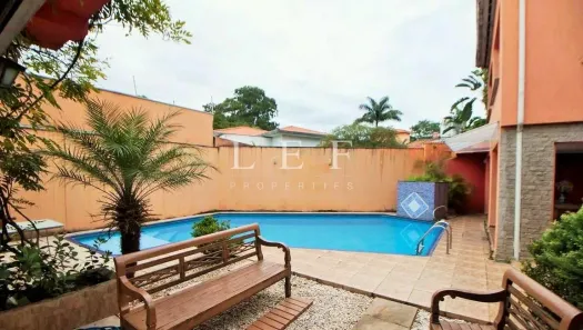 Casa com 3 Quartos à venda, 452m² no Pacaembu, São Paulo