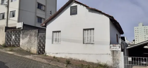 Lote/Terreno à venda, 168m² no Centro, Ponta Grossa