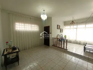 Casa com 3 Quartos para venda ou aluguel, 309m² no Jardim Eulália, Taubaté