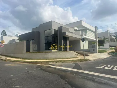 Casa de Condomínio com 3 Quartos à venda, 196m² no Aparecidinha, Sorocaba