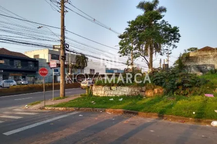 Lote/Terreno à venda, 756m² no Petrópolis, Porto Alegre