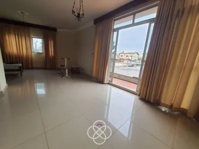 Casa com 3 Quartos para alugar, 250m² no Vila Progresso, Jundiaí
