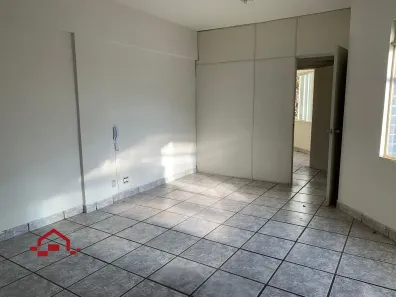 Sala Comercial para alugar, 30m² no Ouro Preto, Belo Horizonte