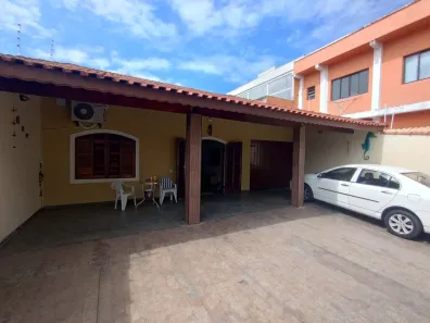 Casa com 4 Quartos à venda, 200m² no , Peruíbe