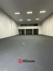 Galpão/Depósito/Armazém para alugar, 340m² no Centro, Balneário Camboriú