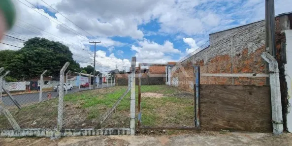 Lote/Terreno à venda, 240m² no Vila Morumbi, São Carlos