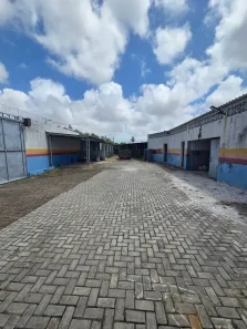 Galpão/Depósito/Armazém à venda, 650m² no Boa Vista-Castelão, Fortaleza