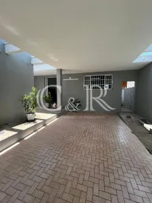 Casa com 3 Quartos para alugar, 195m² no Jardim do Trevo, Campinas