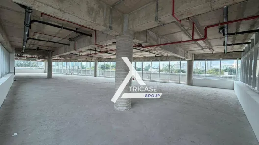 Sala Comercial para alugar, 888m² no Várzea de Baixo, São Paulo