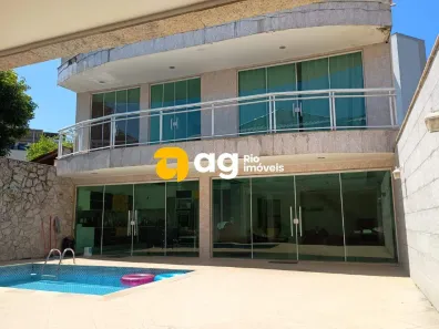 Casa com 4 Quartos à venda, 150m² no Vila Valqueire, Rio de Janeiro