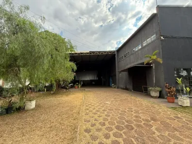 Galpão/Depósito/Armazém à venda, 1800m² no Distrito Agroindustrial de Goianira, Goianira