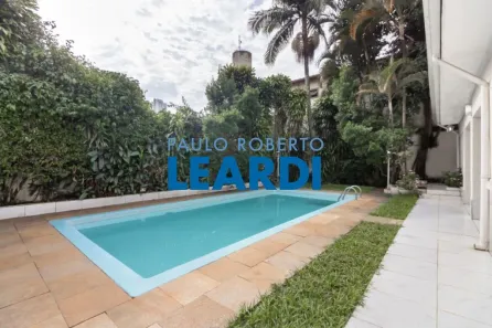 Casa com 4 Quartos à venda, 350m² no Campo Belo, São Paulo