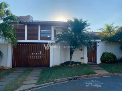 Casa com 3 Quartos à venda, 310m² no Parque São Quirino, Campinas