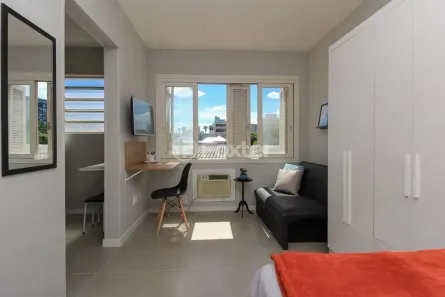 Kitnet com 1 Quarto à venda, 26m² no Azenha, Porto Alegre