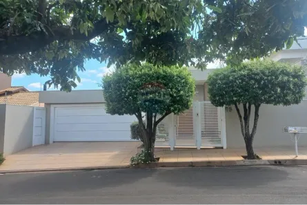Casa com 3 Quartos à venda, 306m² no Jardim Taquaral, Promissão