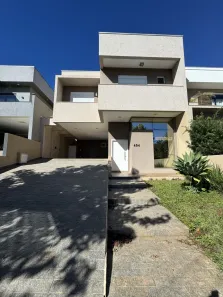 Casa com 4 Quartos para venda ou aluguel, 227m² no Colônia Dona Luíza, Ponta Grossa