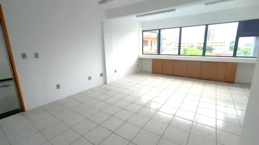 Sala Comercial com 1 Quarto à venda, 33m² no Centro, Esteio