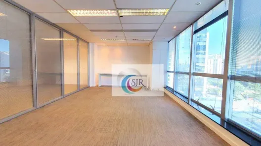 Sala Comercial para alugar, 106m² no Vila Olímpia, São Paulo