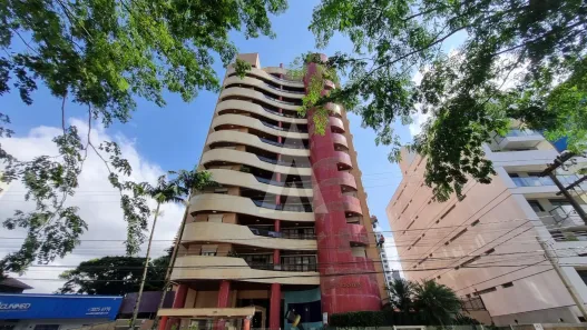 Apartamento com 3 Quartos para alugar, 204m² no Centro, Joinville