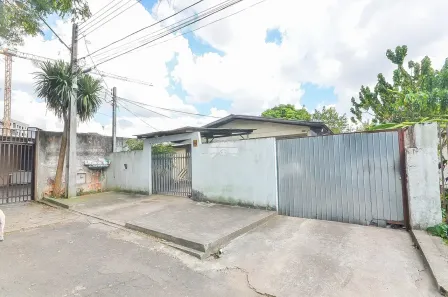 Casa com 4 Quartos à venda, 300m² no Novo Mundo, Curitiba