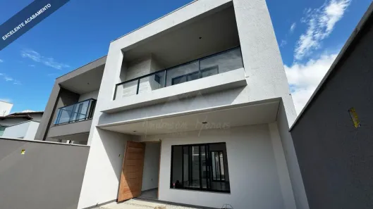 Casa com 3 Quartos à venda, 133m² no Itacolomi, Balneário Piçarras