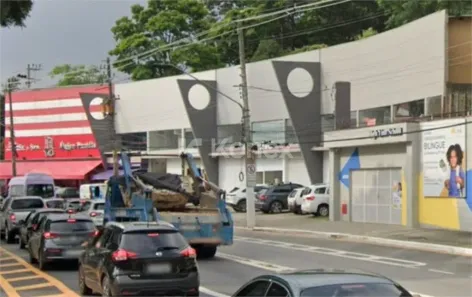 Sala Comercial para alugar, 800m² no Tucuruvi, São Paulo