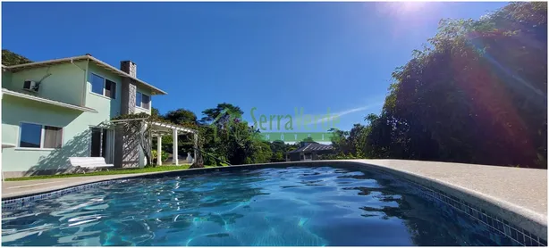 Casa com 3 Quartos à venda, 300m² no Samambaia, Petrópolis