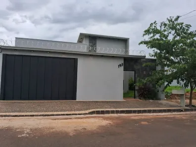 Casa com 3 Quartos à venda, 164m² no Grand Ville, Uberlândia